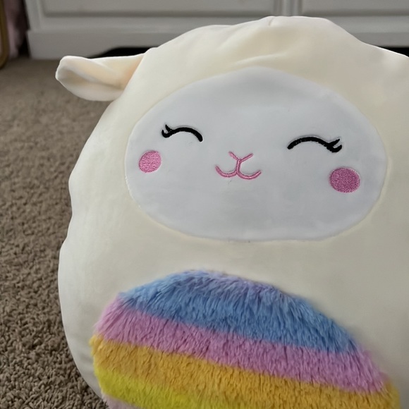 Sophie the Easter Lamb Squishmallow - Picture 3 of 5
